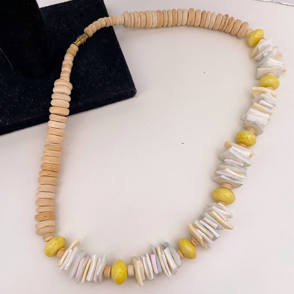 Vintage HAWAIIAN Real CORAL & SHELL Summer Beach Tropical Vacation Boho Necklace